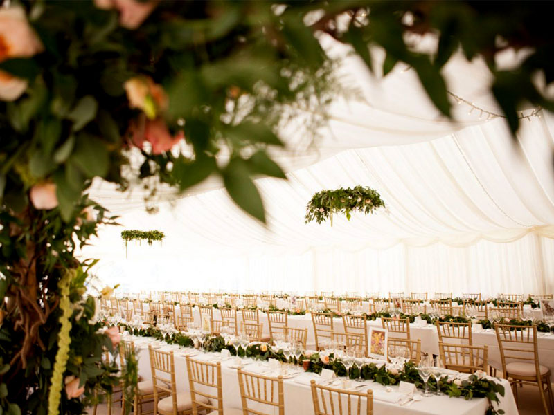 Devonshire-Arms-Hotel-Marquee-wedding-Blue-Sky-Event-Solutions-Ltd-1200x800